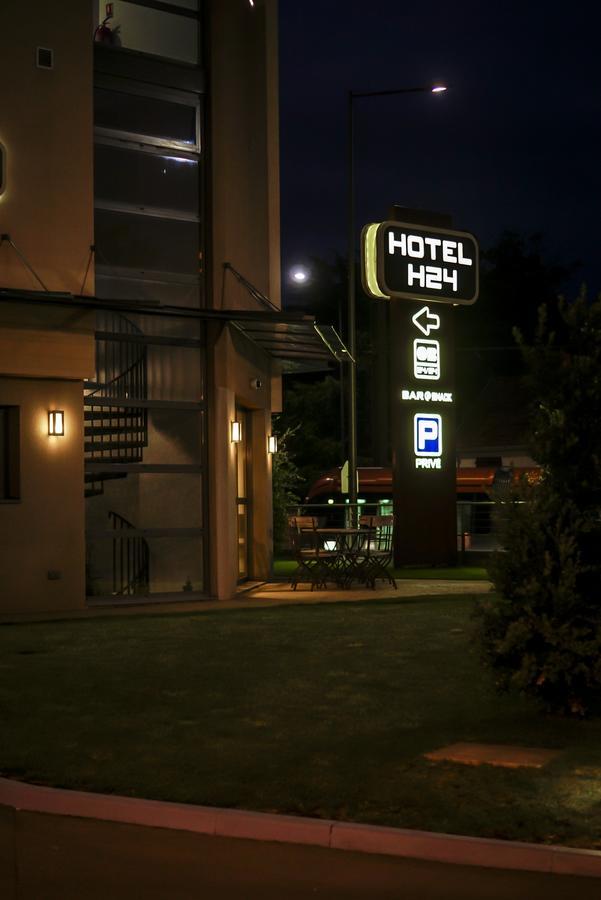 H24 Hotel Le Mans Exterior foto